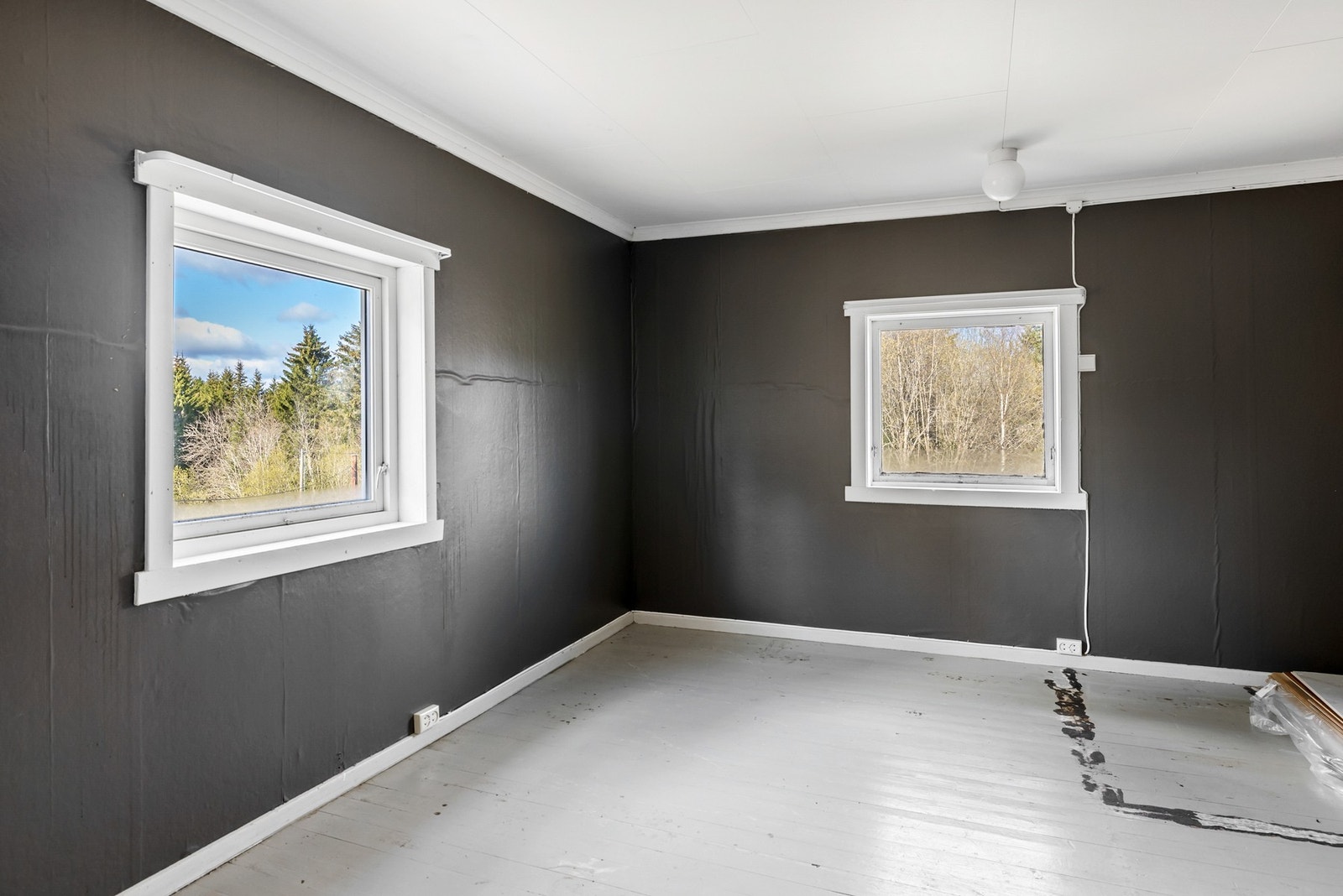 2. Etasje inneholder: Gang, mellomgang, 4 stk soverom. Galleribilde