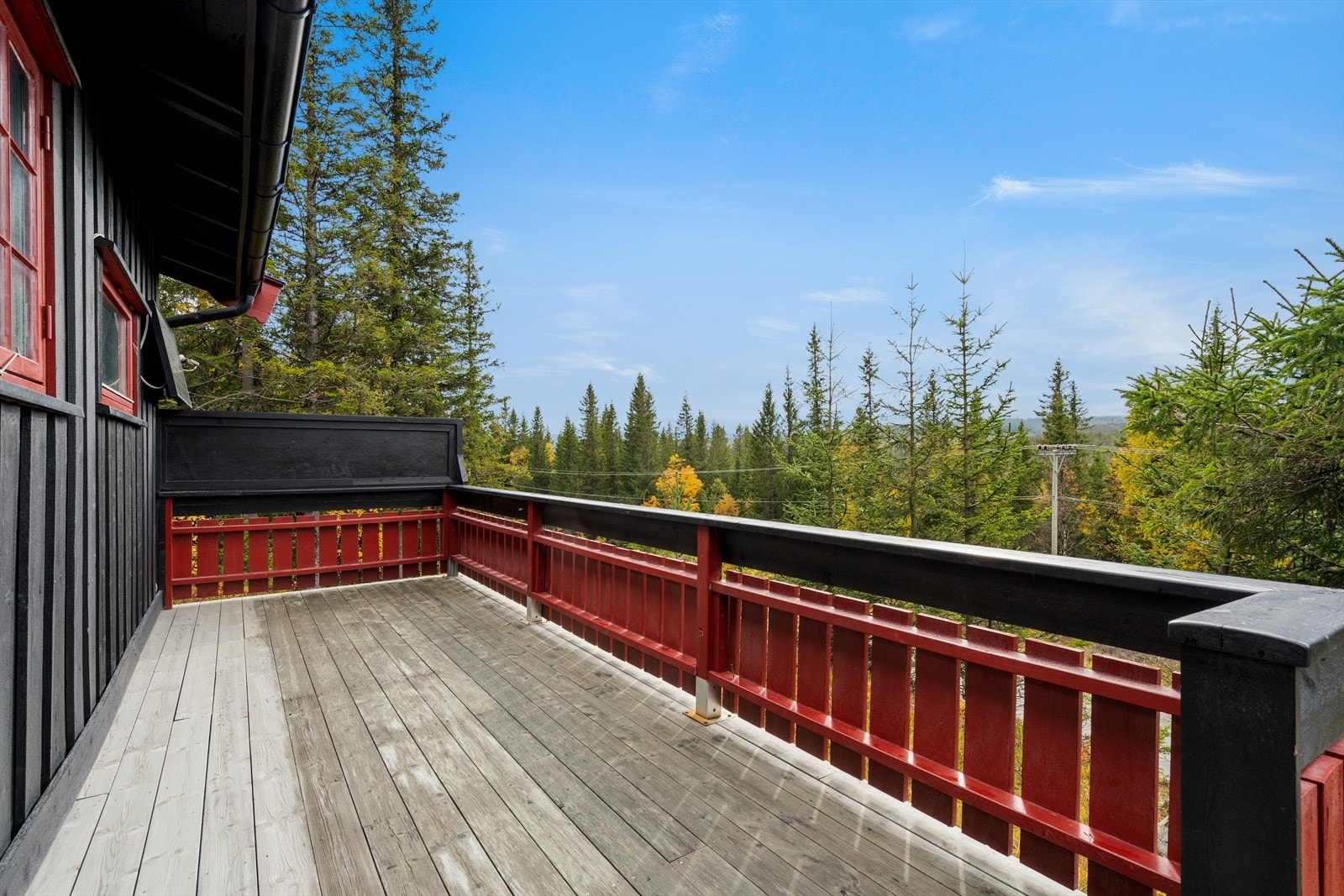 Her er det god plass til utemøblement. Galleribilde