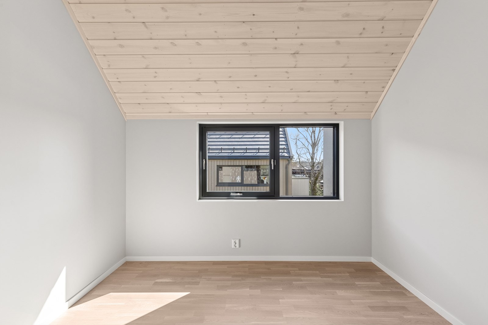 Det er totalt fem soverom i andre etasje. Galleribilde