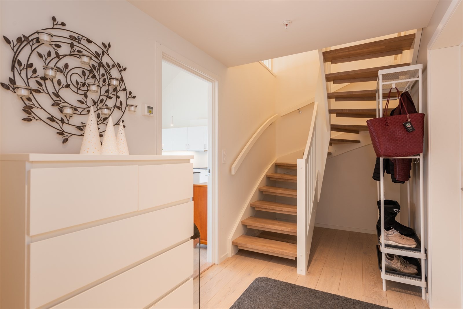 Trapp opp til 2. etasje. Galleribilde