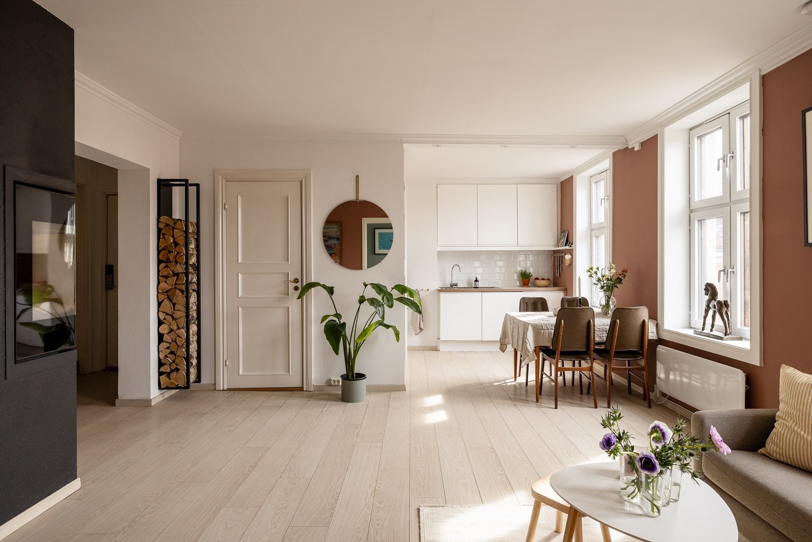 Grünerløkka har de siste årene etablert seg til å bli en av de mest populære bydelene i Oslo, og er stadig i utvikling. Galleribilde