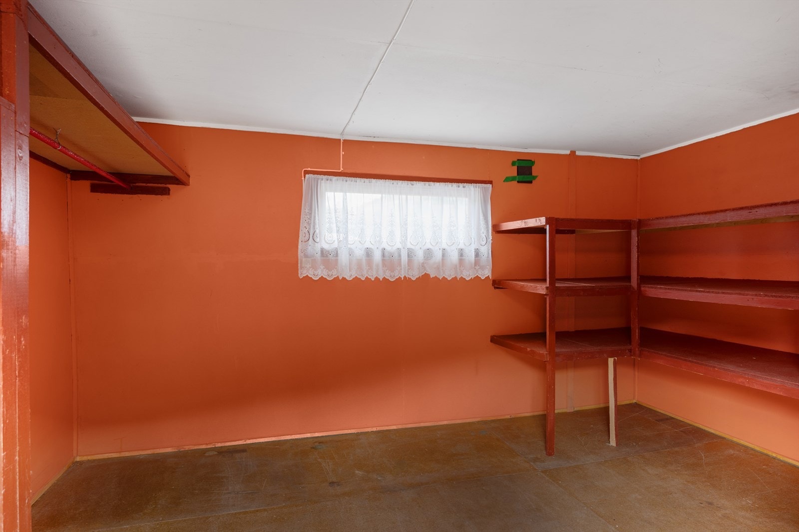 Utvendig bod. Galleribilde