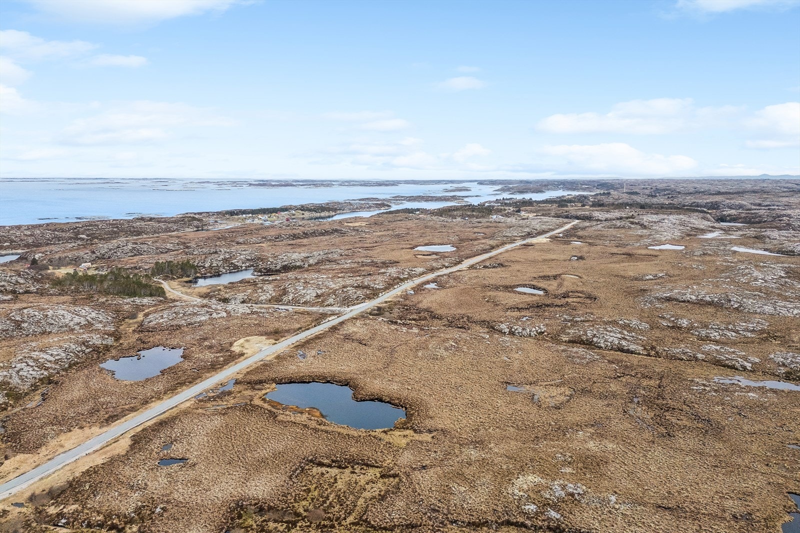 Dronebilde av deler av eiendommen Galleribilde
