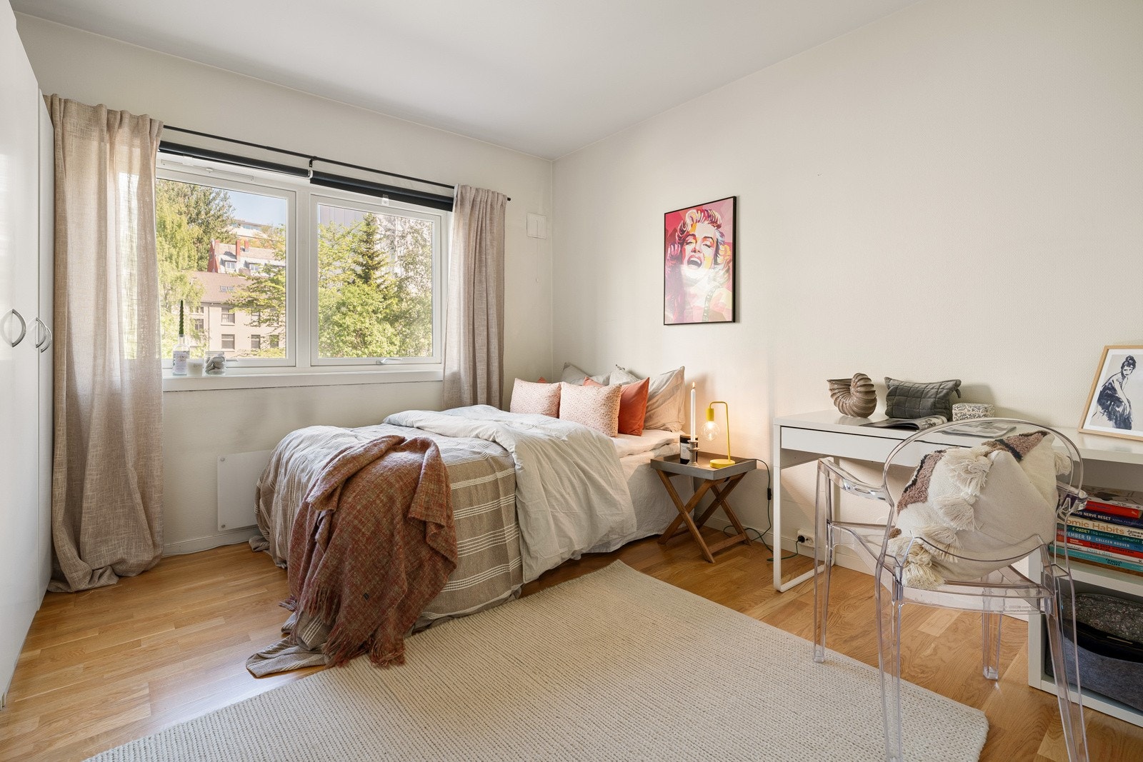 Boligen har fire gode soverom målt til henholdsvis 7, 7, 12 og 7,3 kvm. Galleribilde