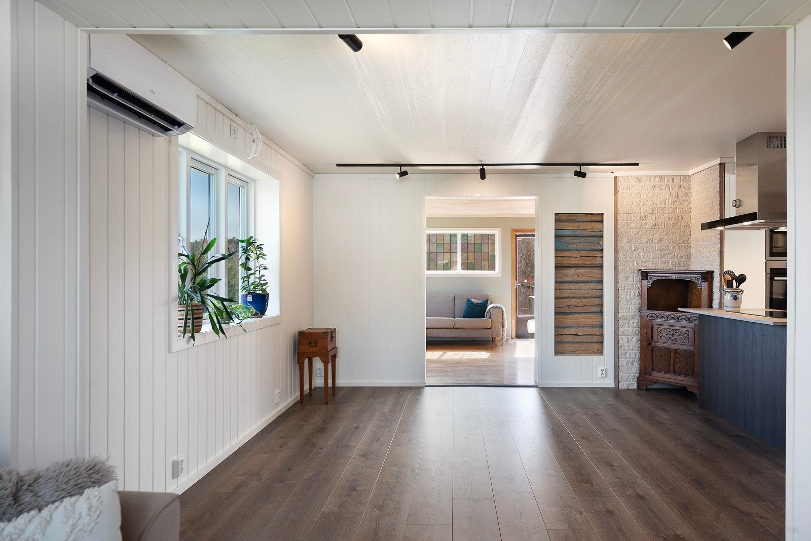 Videre inn liger det enda en stue. Galleribilde