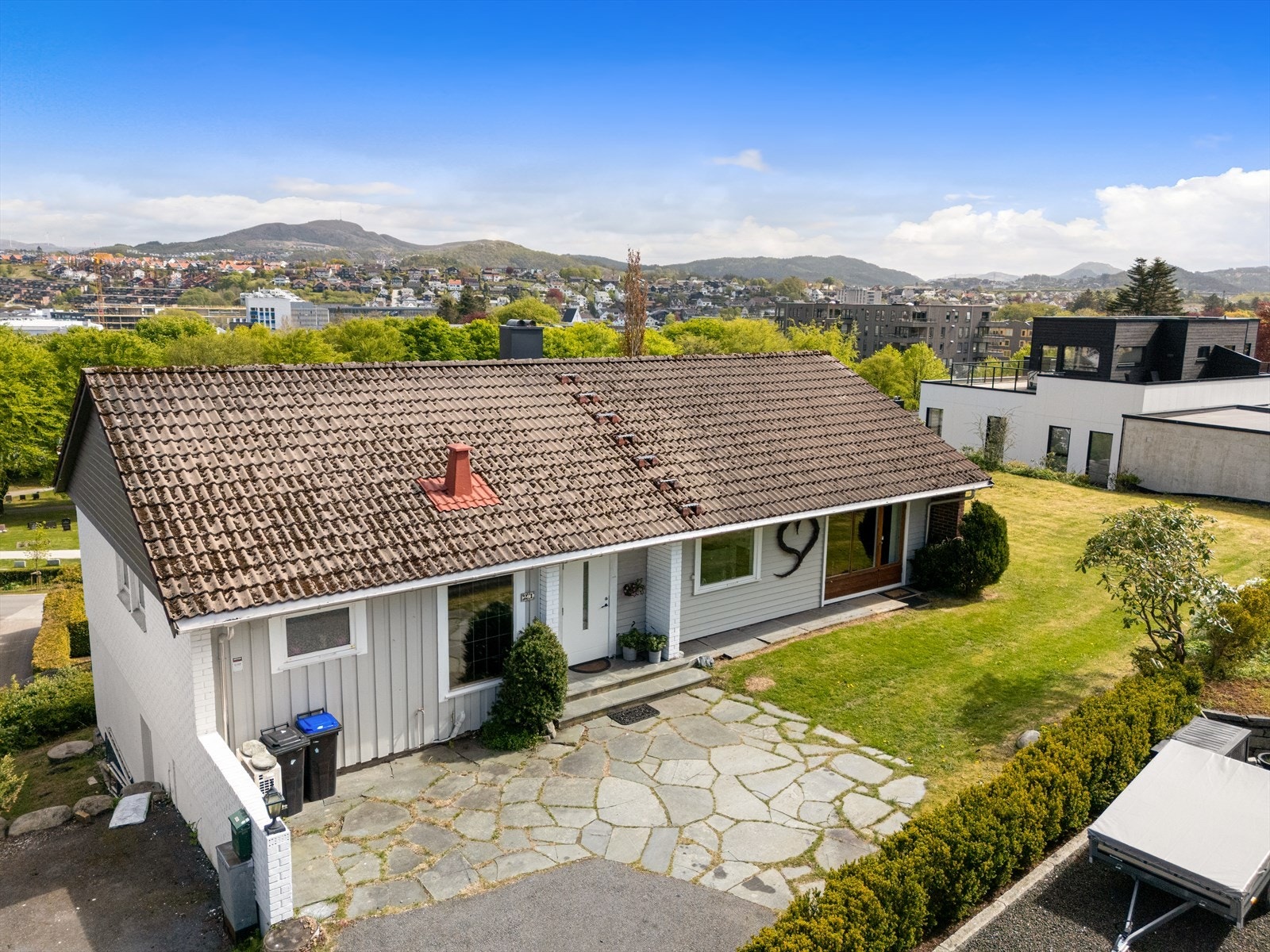 DJI_20250509142326_0201_D.jpg Galleribilde