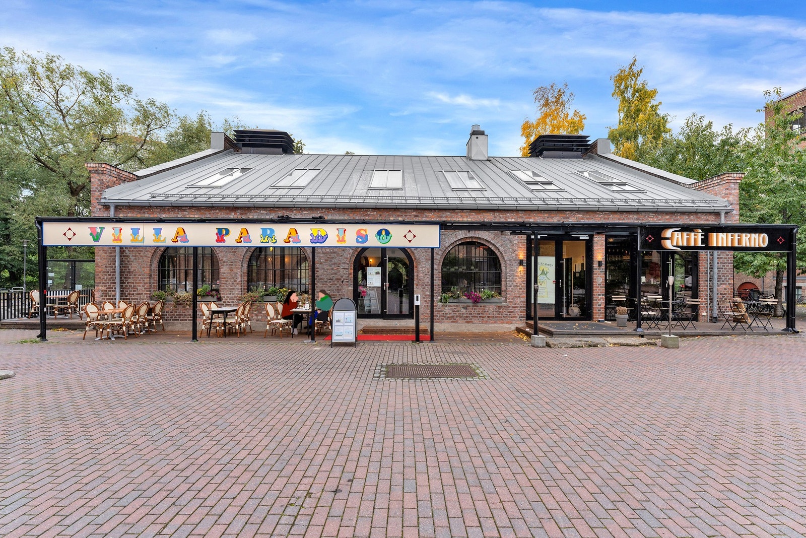 Villa Paradiso - stedet for søndagsdaten Galleribilde