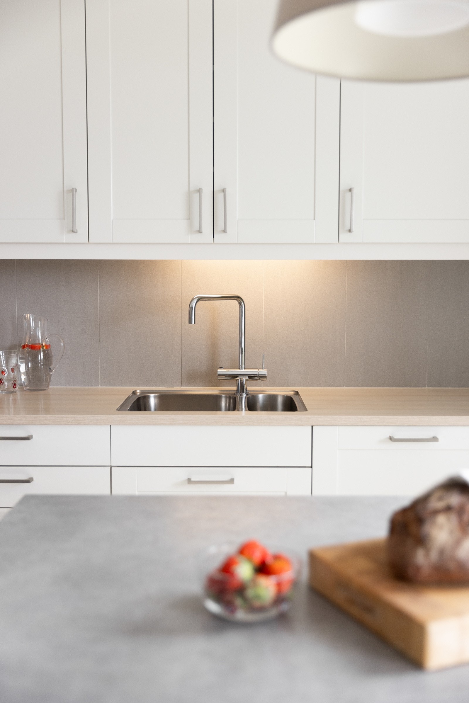 Intregrerte hvitevarer som følger leiligheten. Galleribilde