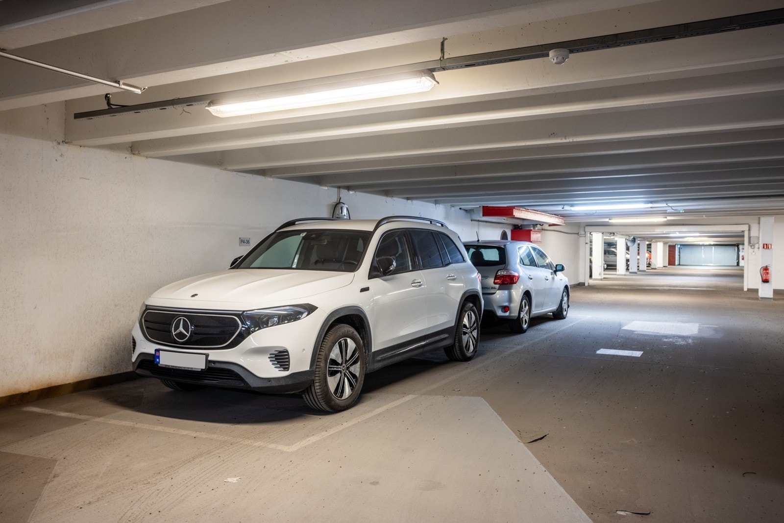 Garasjeplass med EL-lader og heisadkomst medfølger. Galleribilde