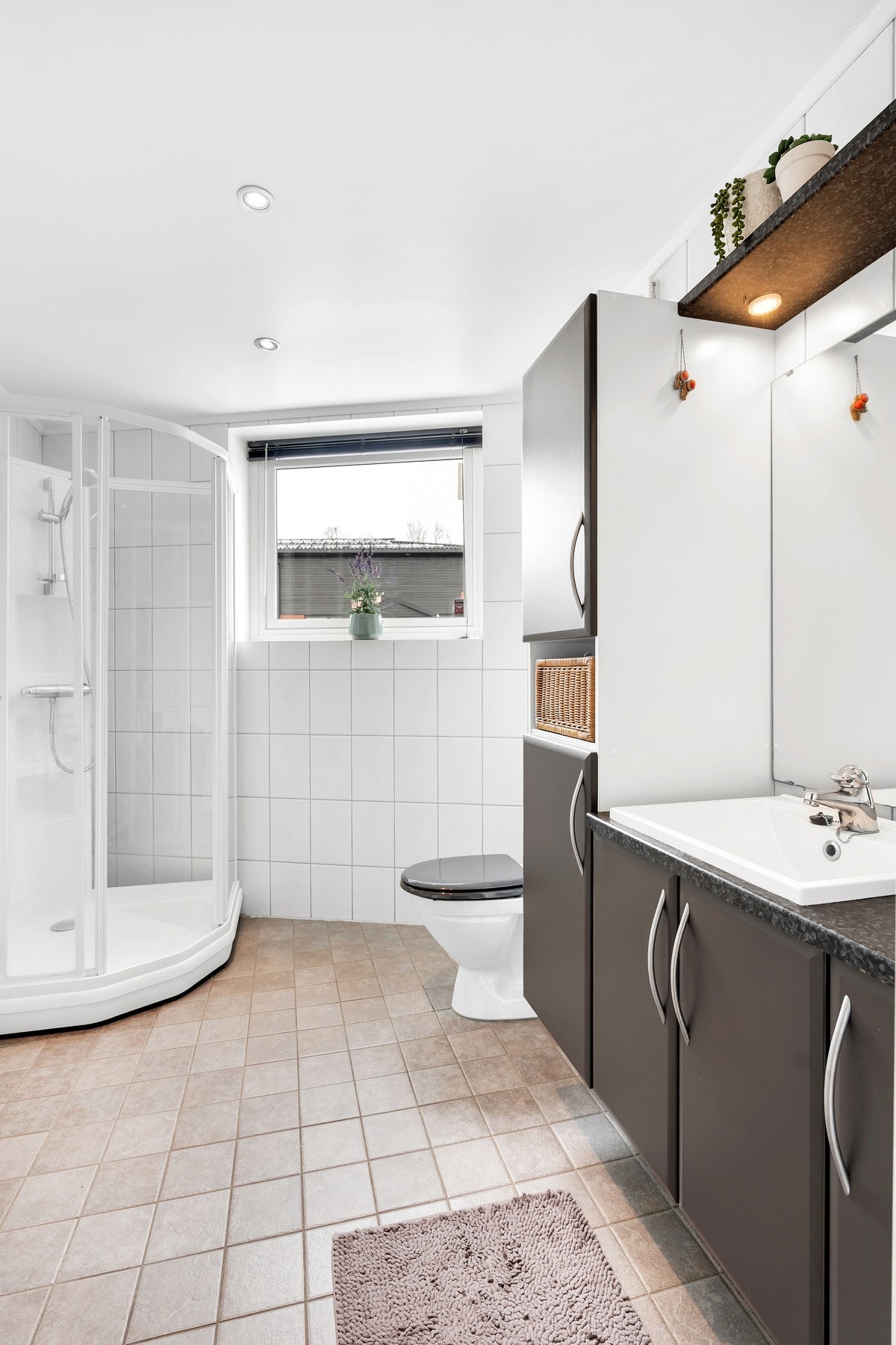 Bad i underetasjen Galleribilde