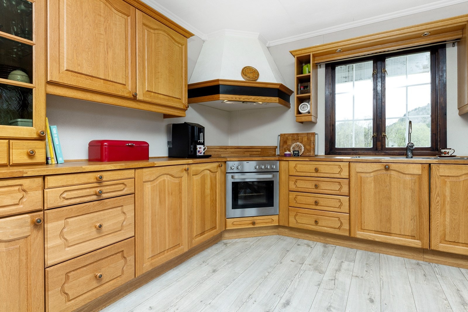 Kjøkken - hvitevarer vil medfølge. Galleribilde