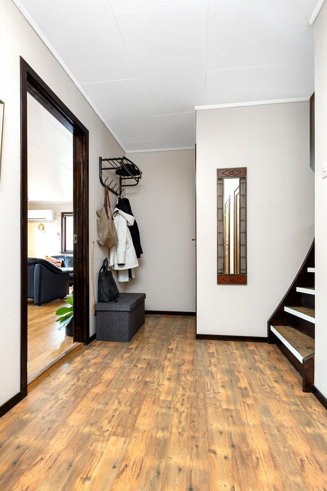 Gang - trapp til loft Galleribilde