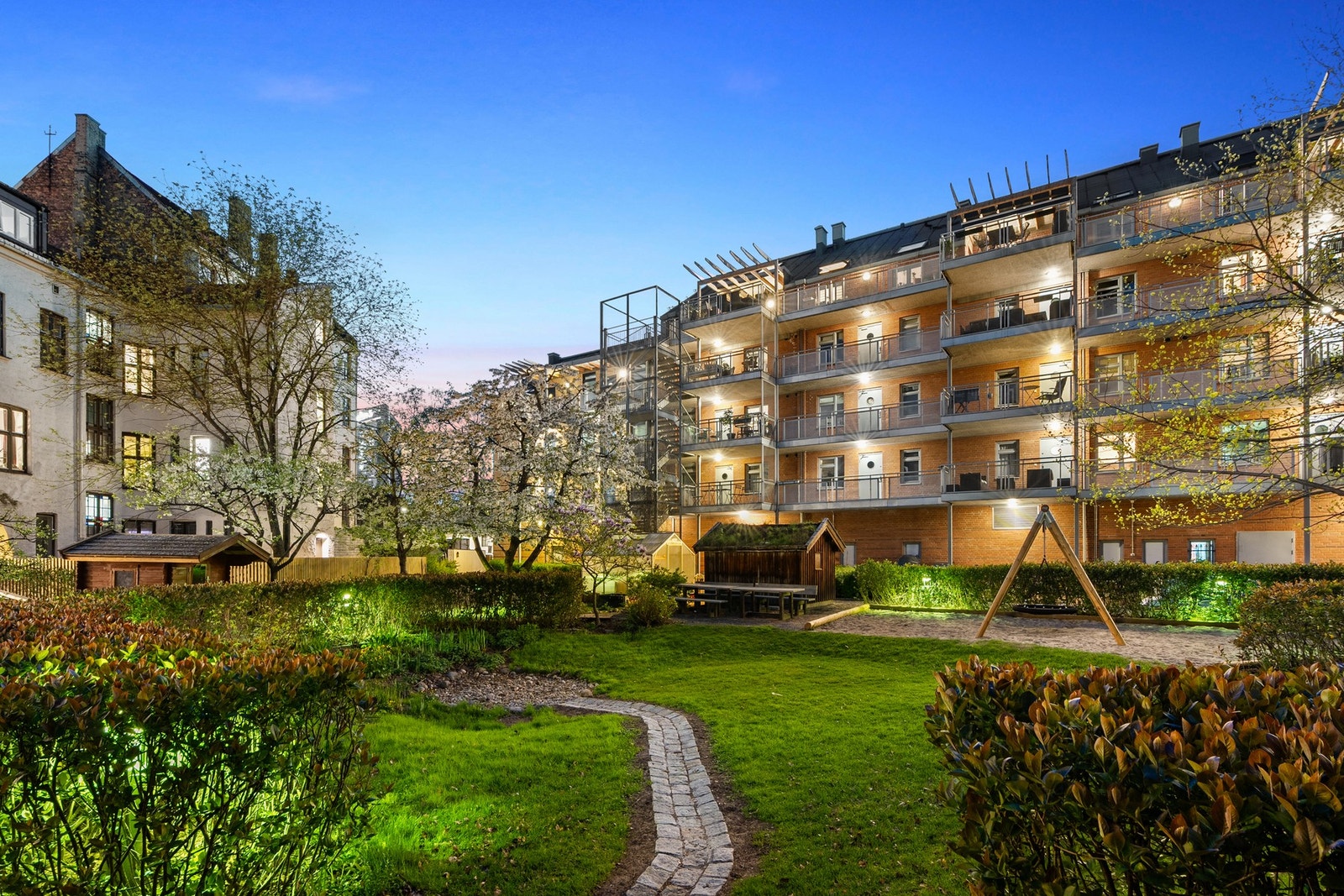 Velkommen til Byhagen borettslag! Borettslaget består av 47 andeler Galleribilde