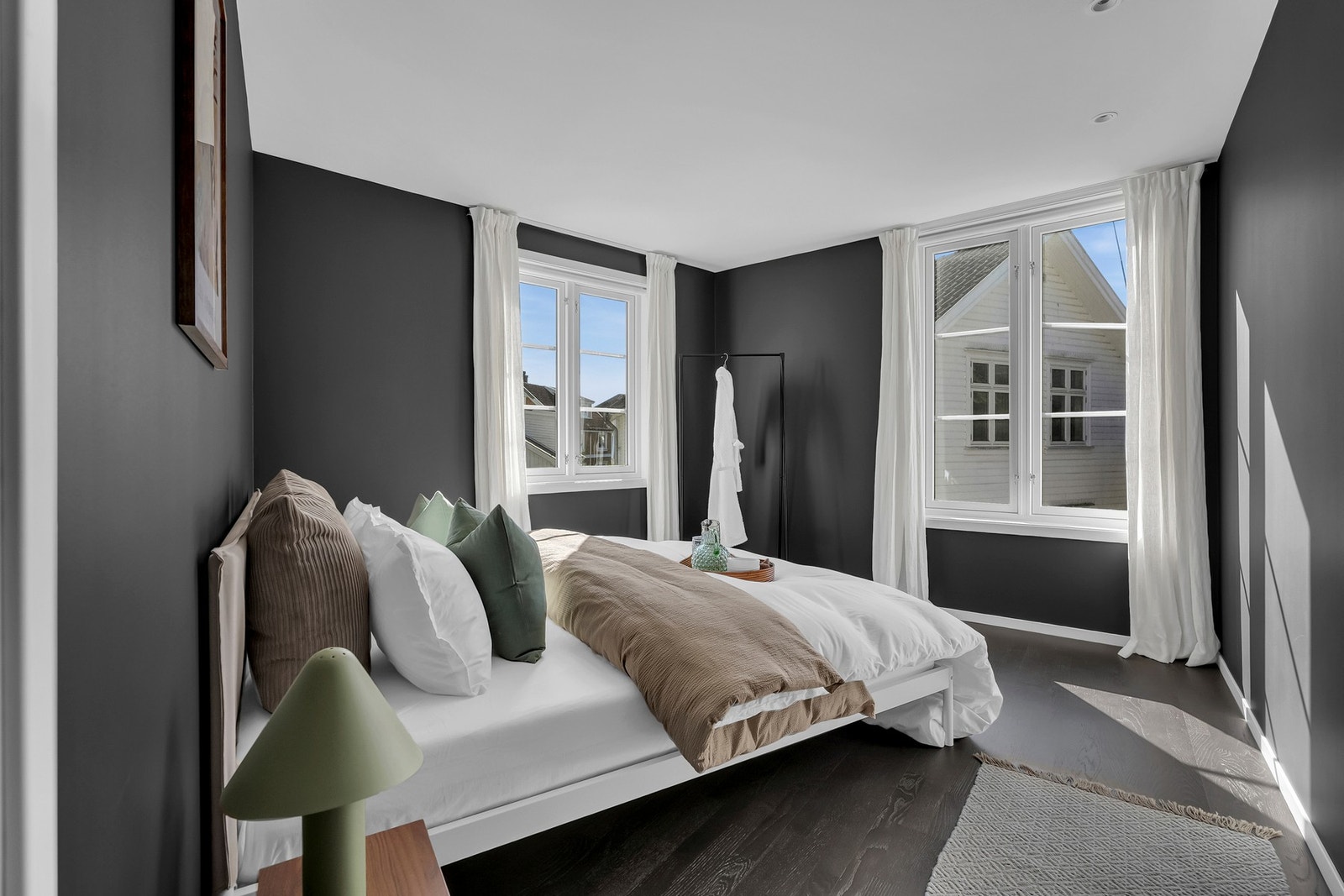 Hovedsoverom - god plass til dobbeltseng. Galleribilde