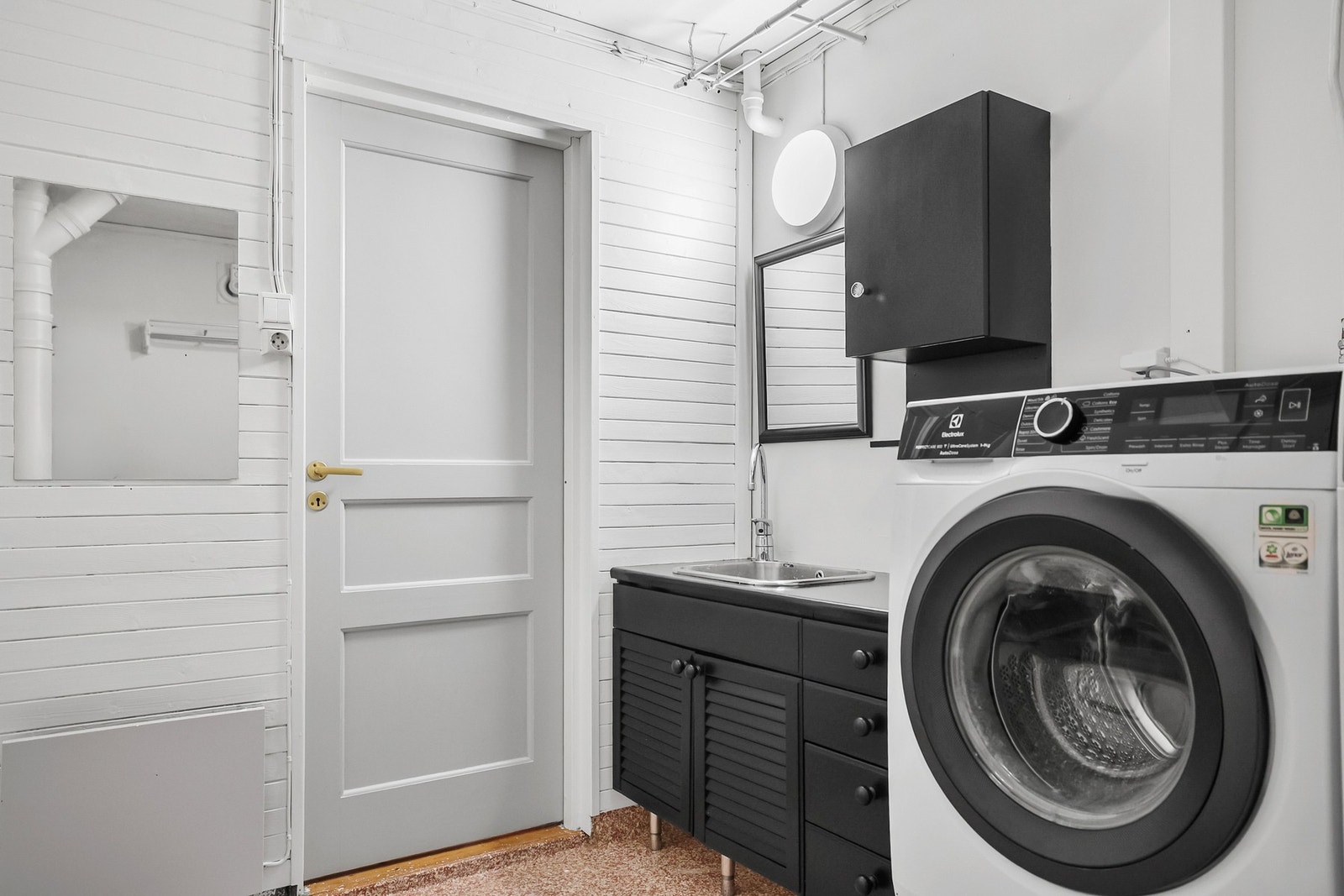 Vaskerom i kjeller Galleribilde