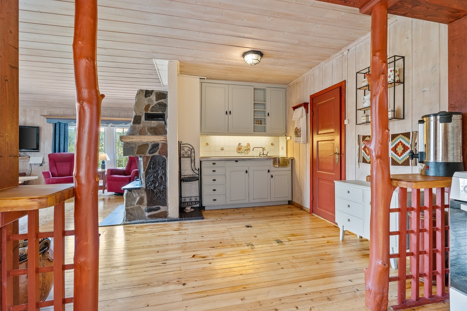 Juvenesvegen 675-9.jpg Galleribilde