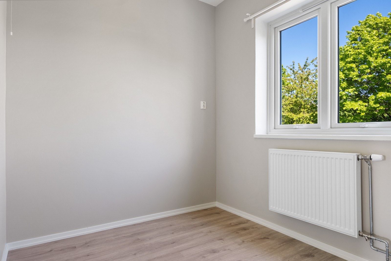 Fyring er inkludert i fellesutgiftene (á konto). Galleribilde