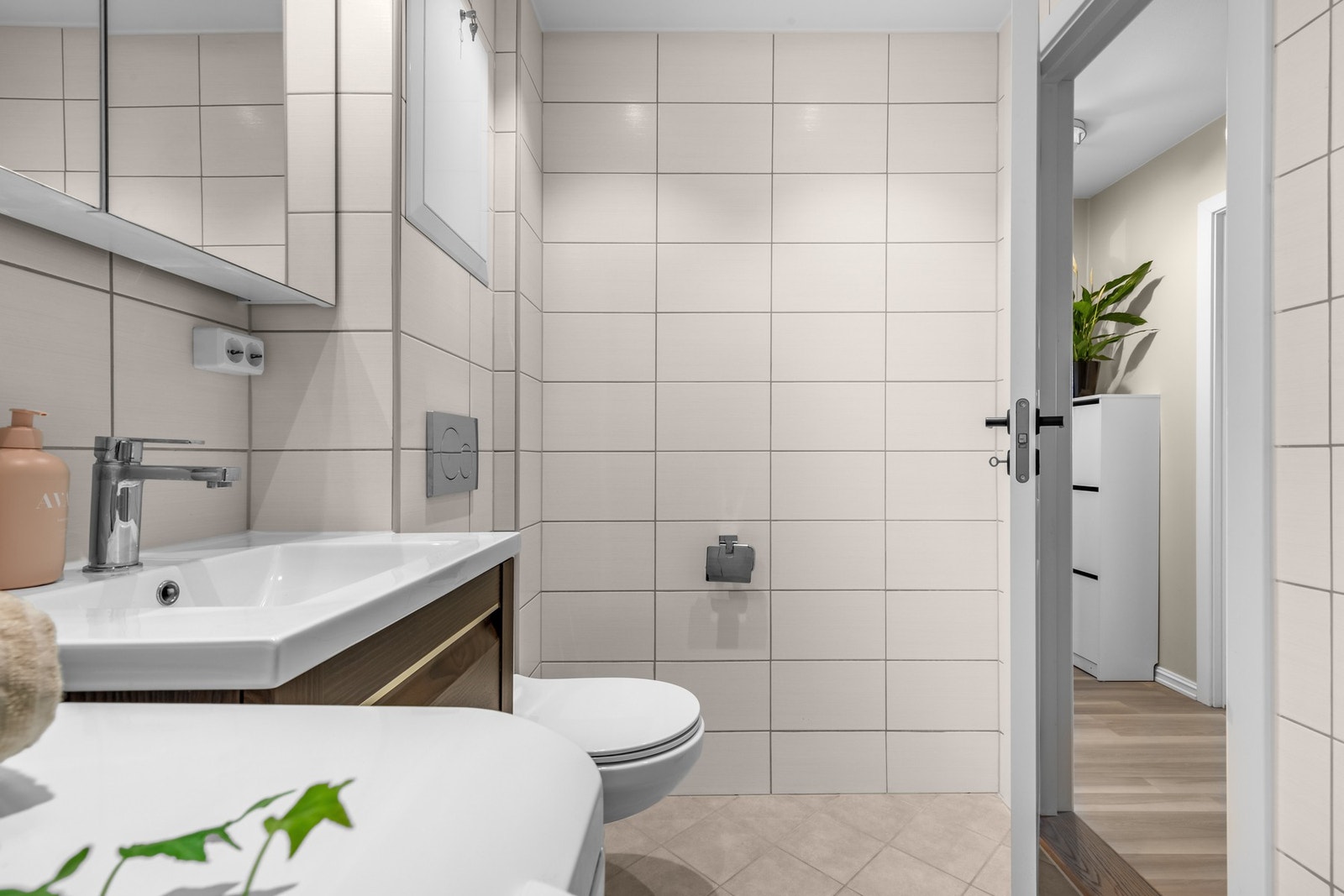 Opplegg for vaskemaskin. Galleribilde