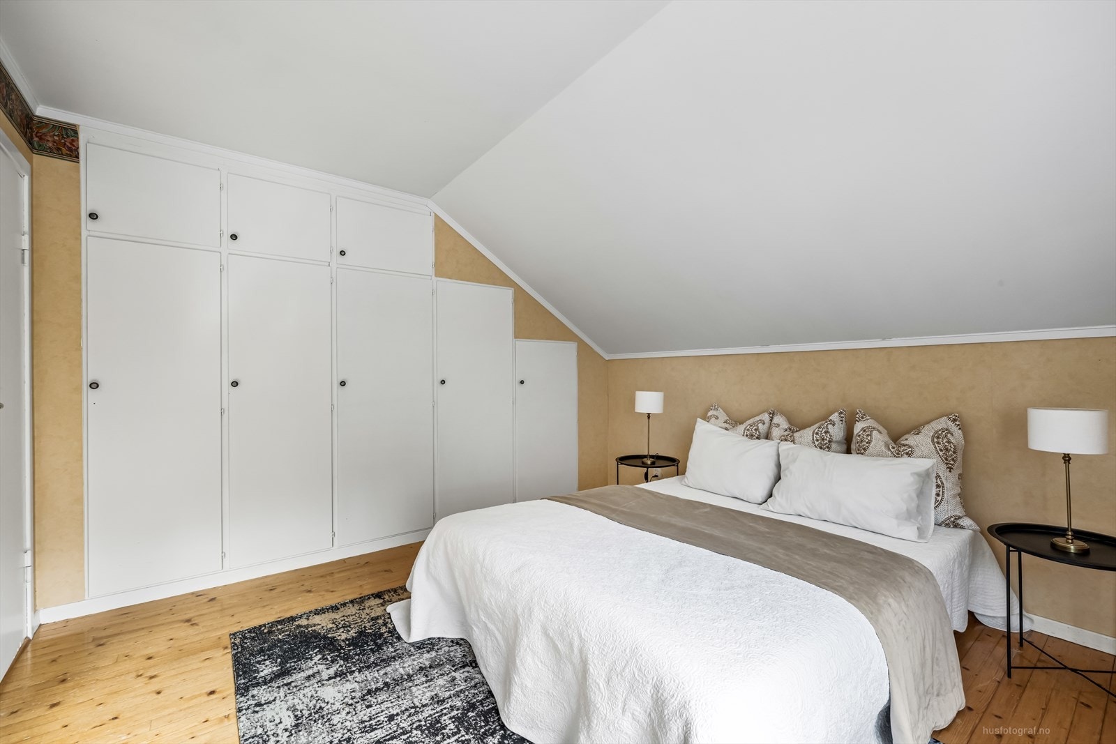 Godt med integrert garderobeplass Galleribilde