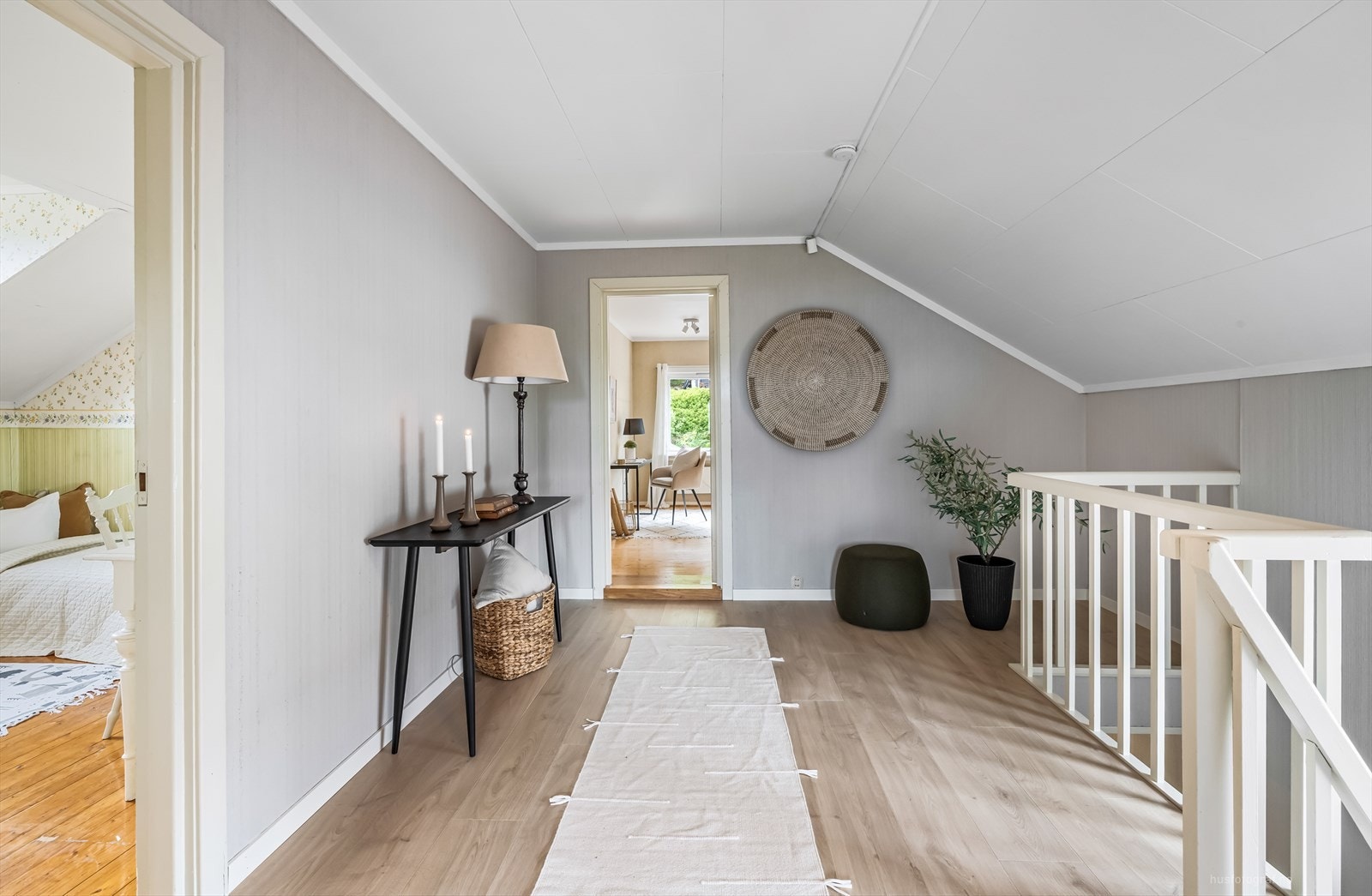 Hall i 2 etg. Galleribilde