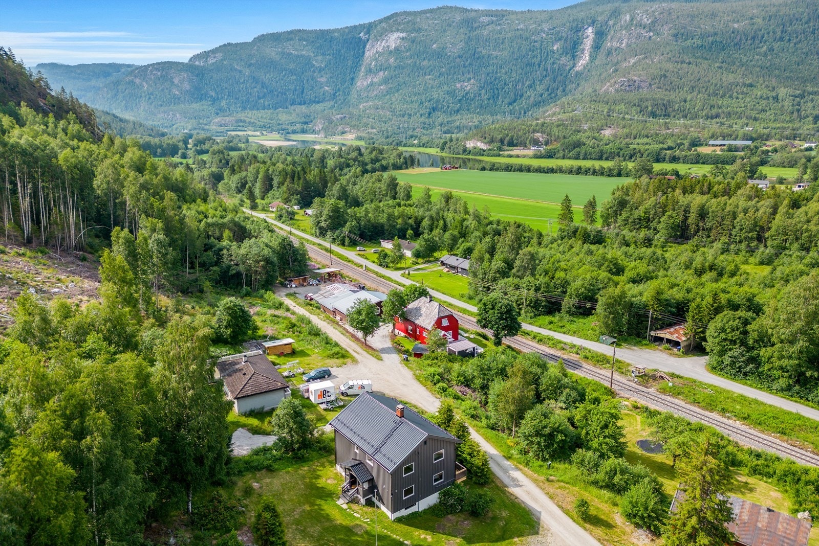 Velkommen til Flatsjøvegen 212! Galleribilde