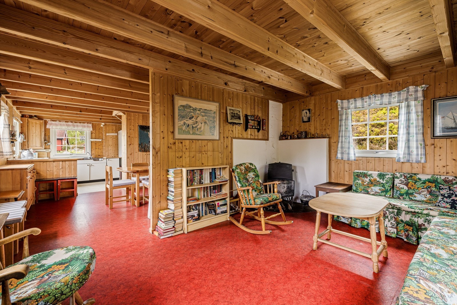 100% sommer på hytta om ligger på Arøy- en kort båttur fra Valle eller Kragerø. Galleribilde