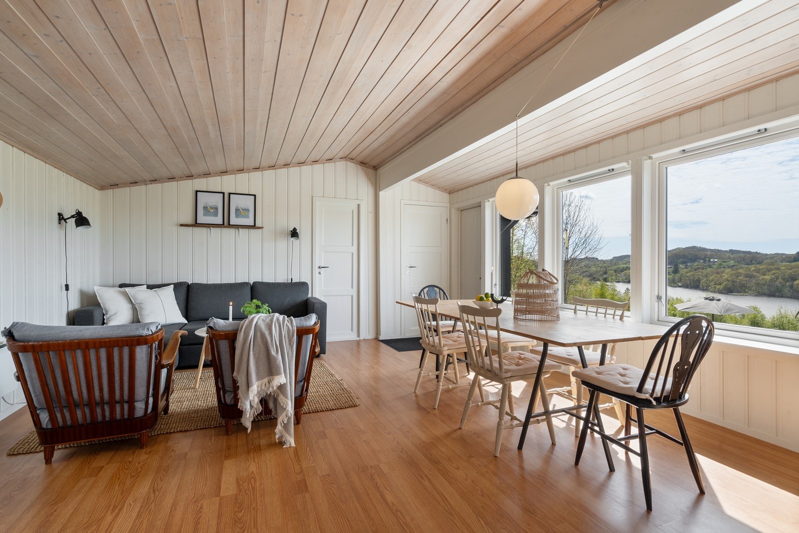Flott utsikt fra stua! Galleribilde