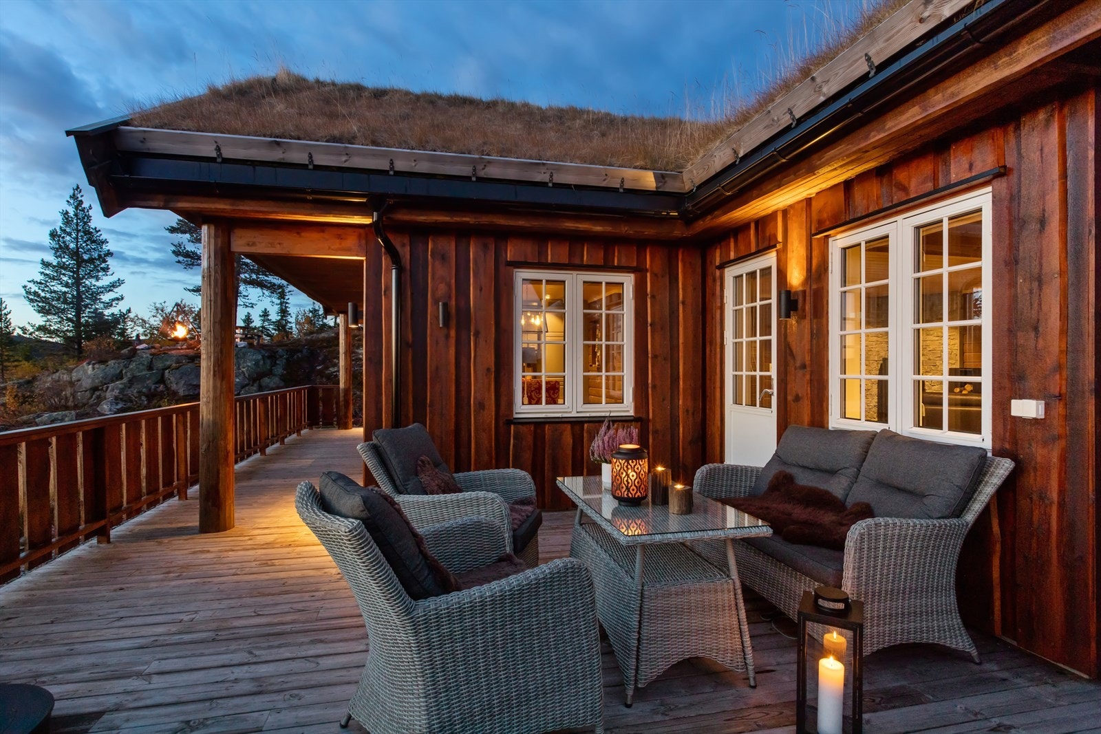 Om vinteren er det preparerte skiløyper like ved hytten og et godt utbygd skiløypenett i nærområdet med utallige turmuligheter i et fantastisk vinterlandskap. Galleribilde