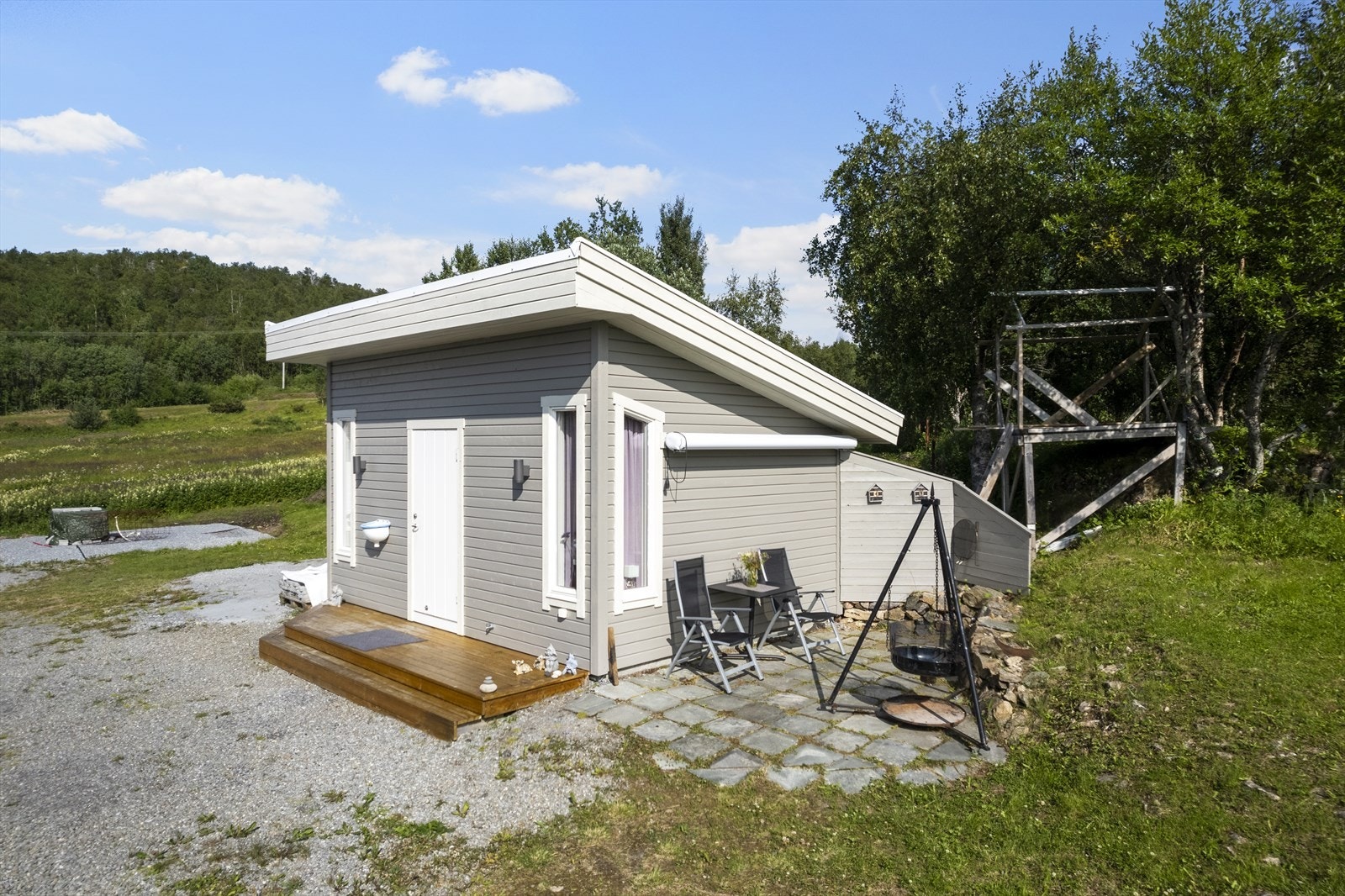 Anneks med egen uteplass. Galleribilde