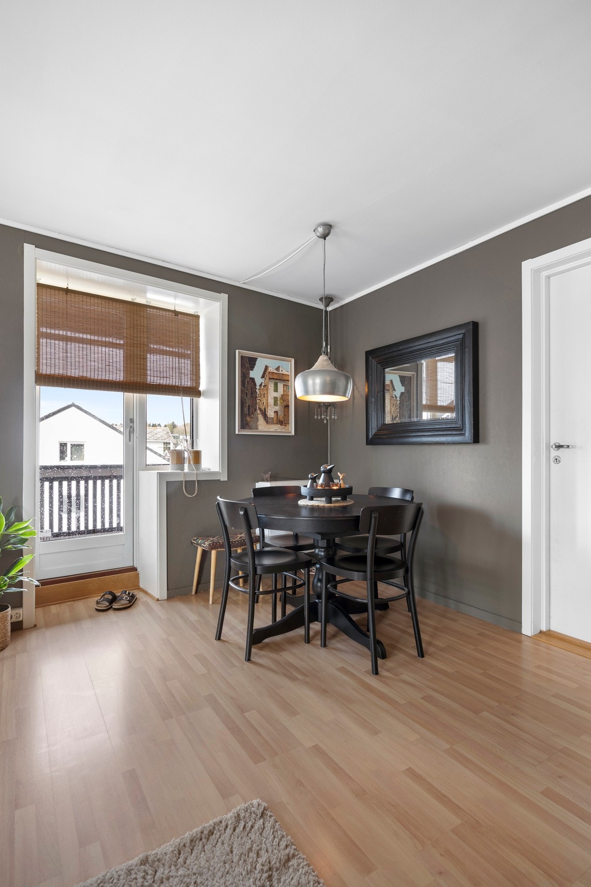 Spisebord Galleribilde