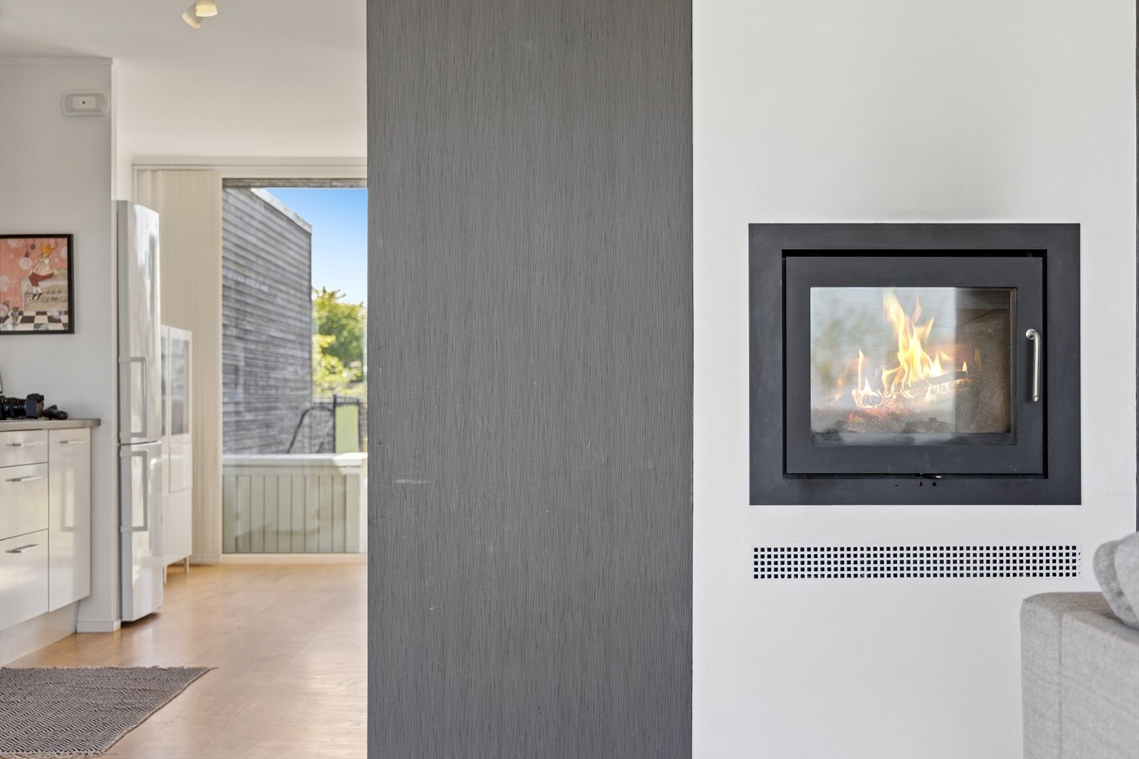 Peisovn i stuen gir både ekstra varme og hygge. Galleribilde
