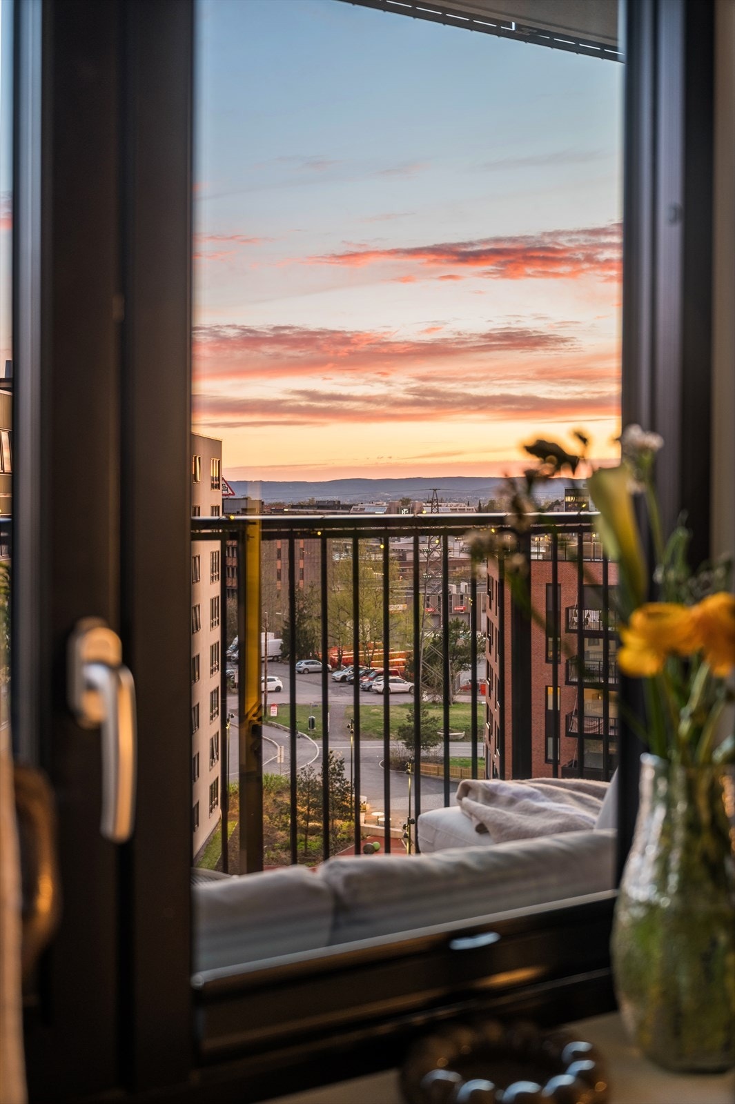 Trivelig utsyn fra soverommet. Galleribilde