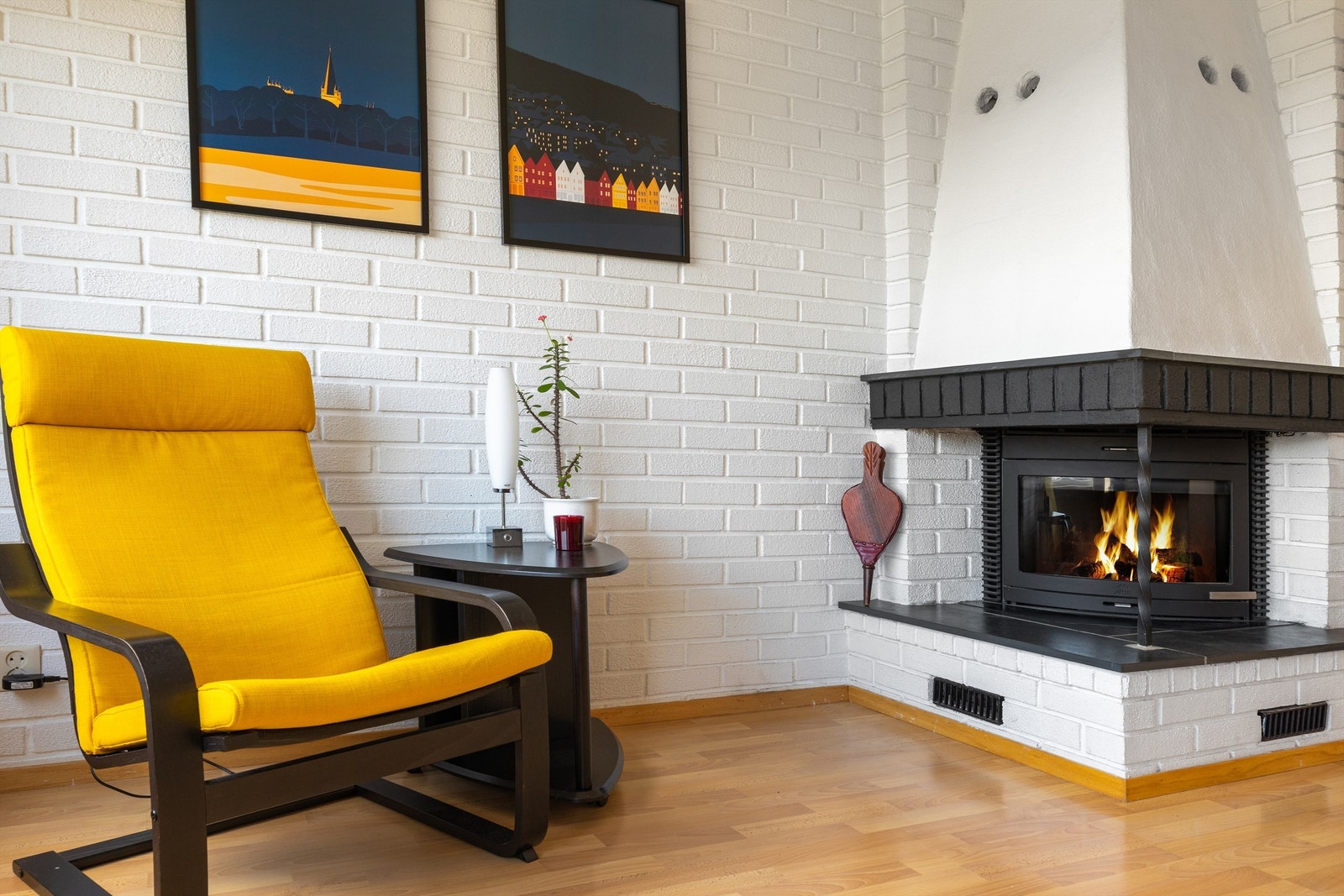 Slappe av med litt peiskos og en god bok? Galleribilde