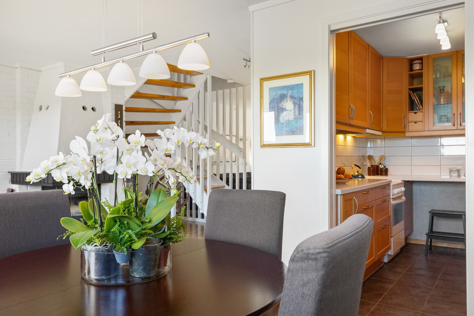 Stemningsbilde fra spisestue Galleribilde