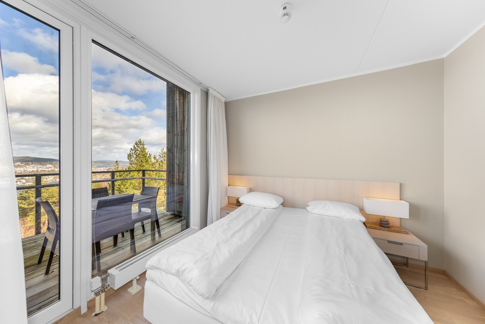 Hotellrom med balkong - mulighet for utleie via resortens hotelldrift. Galleribilde