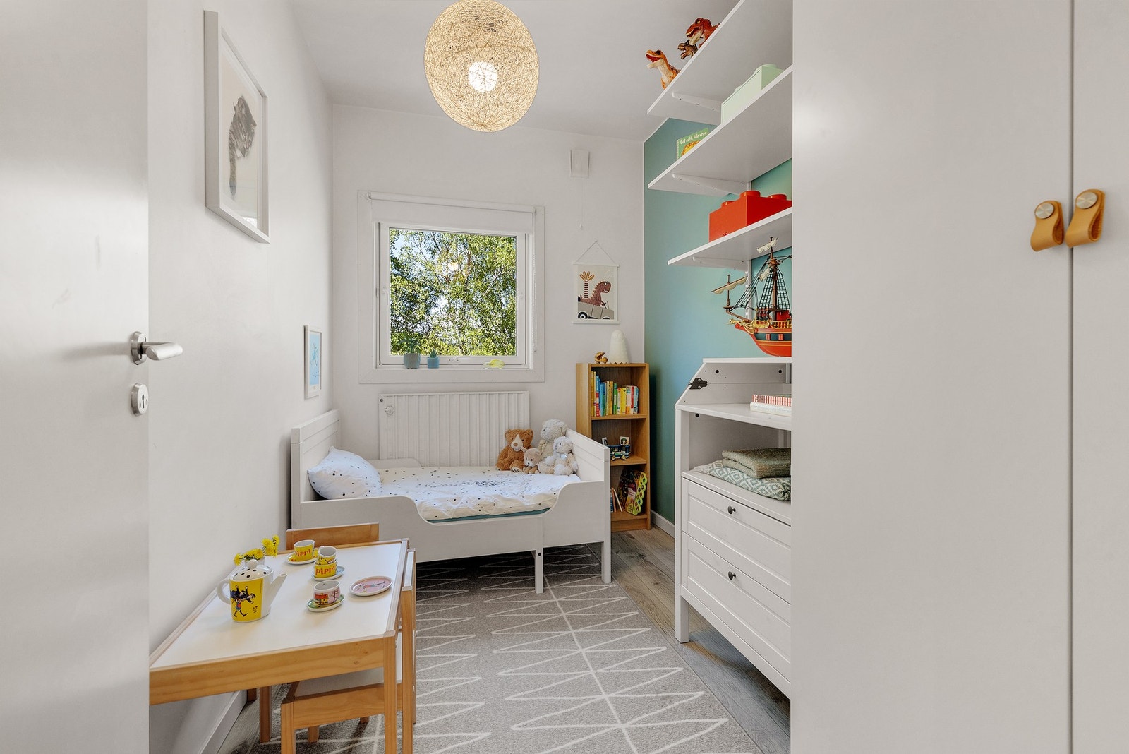 Soverom 3 passer ypperlig som barnerom, gjesterom eller kontor - alt etter ønske og behov. Galleribilde