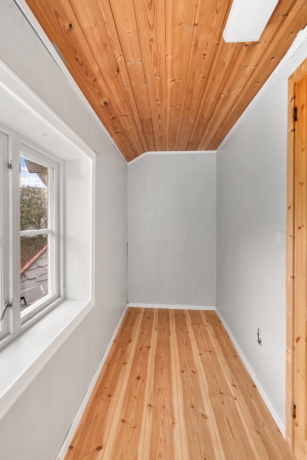 I tilknytning til badet er det en bod på 4,5 m². Galleribilde