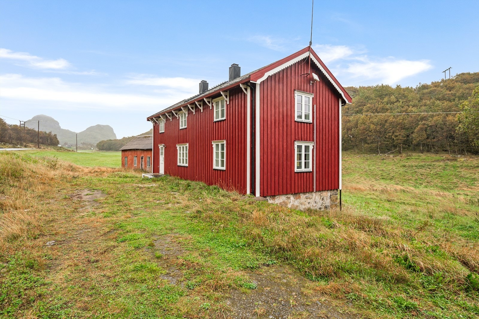 Fra eiendommen er det 1,6 km til nærmeste dagligvarehandel. Galleribilde