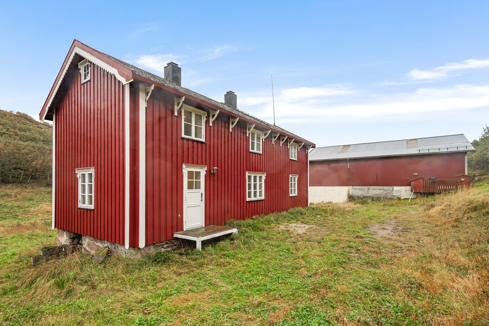 Her kan du bli den nye eieren av en innholdsrik eiendom som byr på et godt potensial for videre utvikling. Galleribilde