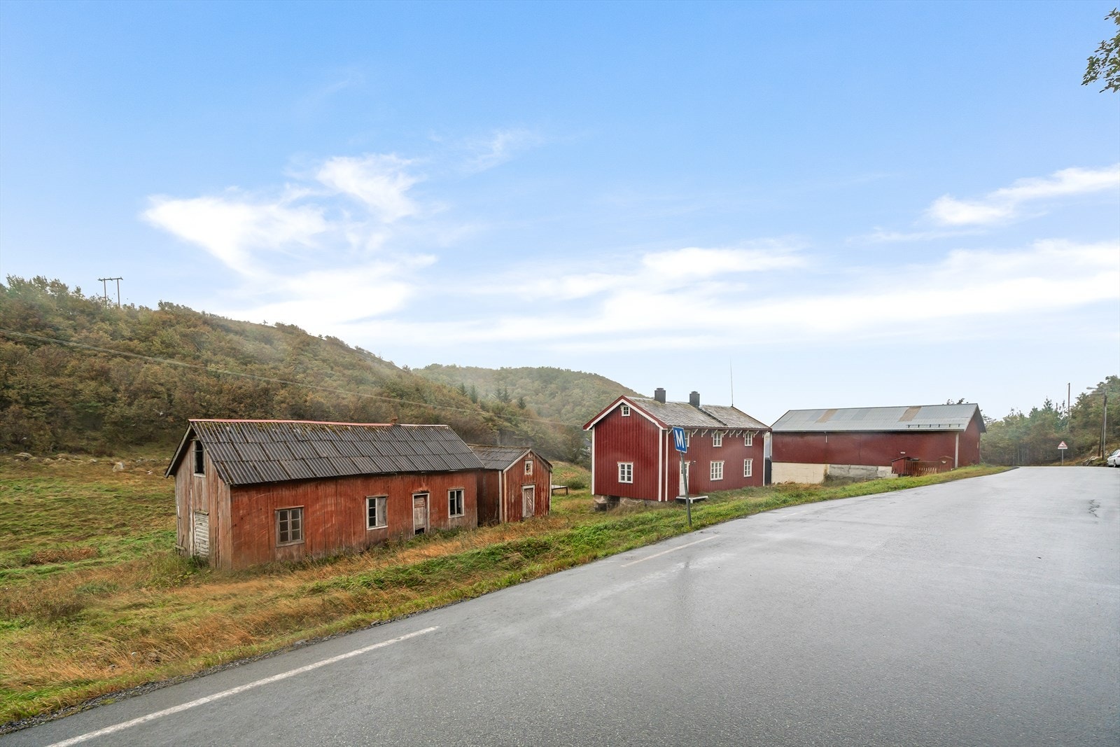 Bygget til venstre i bildet var et av Roans eldste butikker. Galleribilde