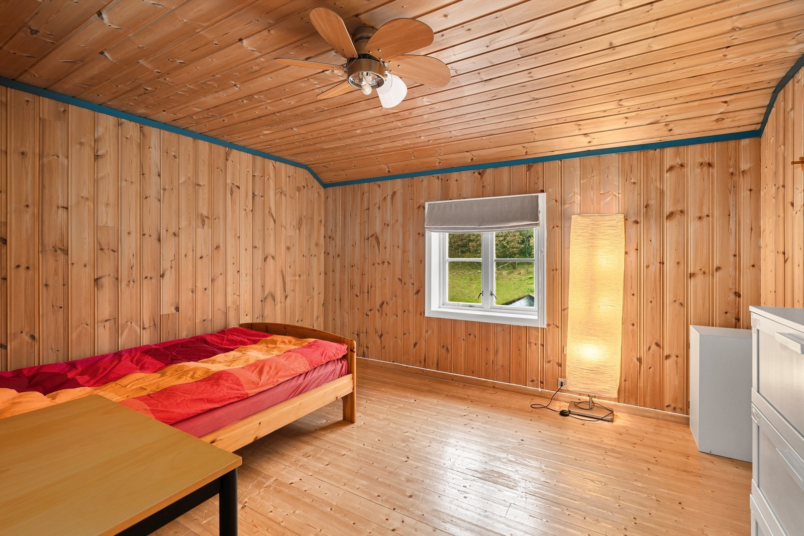 Boligen har 3 soverom med gode størrelser. Dette soverommet er på 11,5 m². Galleribilde