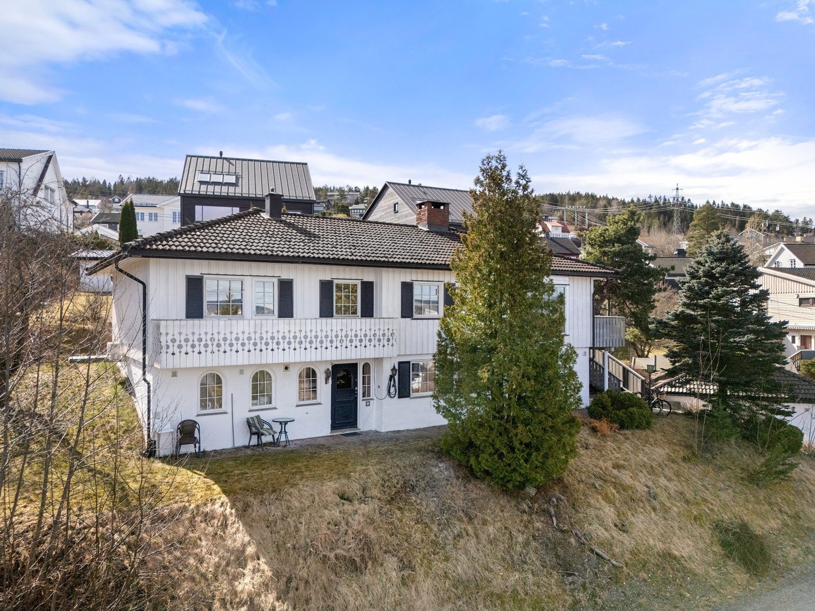 Hus med klassisk sjarm i et rolig område. Galleribilde