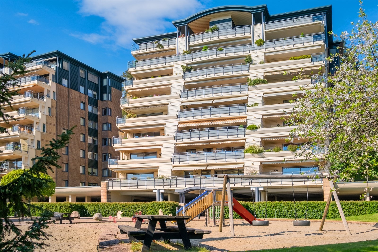 Fasade. Galleribilde