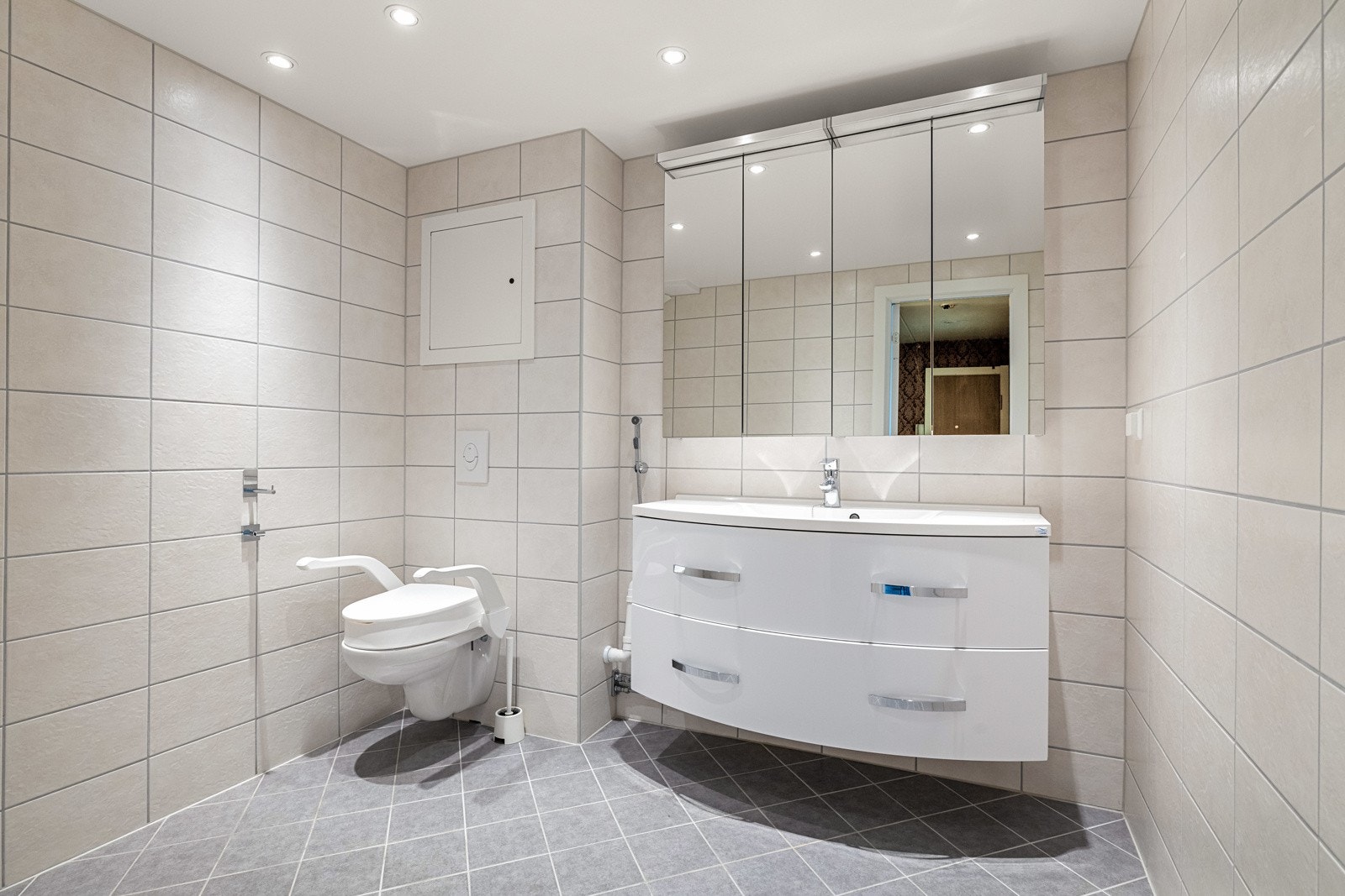 Badet ble oppgradert i regi av borettslaget i 2017/2018. Galleribilde