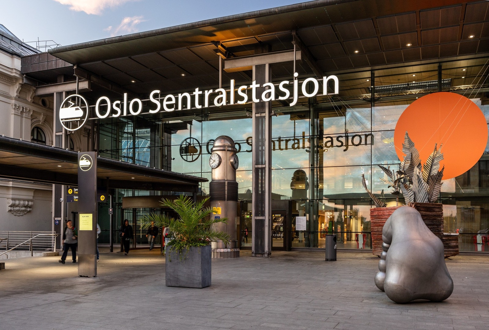 Kun noen få minutters gange til Oslo sentralstasjon. Galleribilde