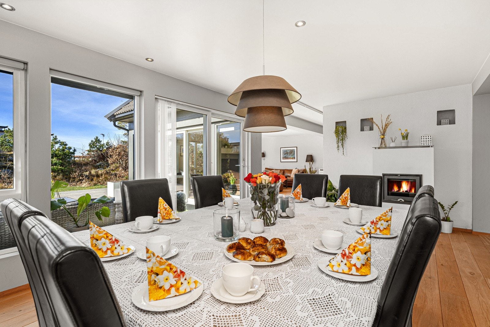 - Hvem blir dine første middagsgjester? - Galleribilde