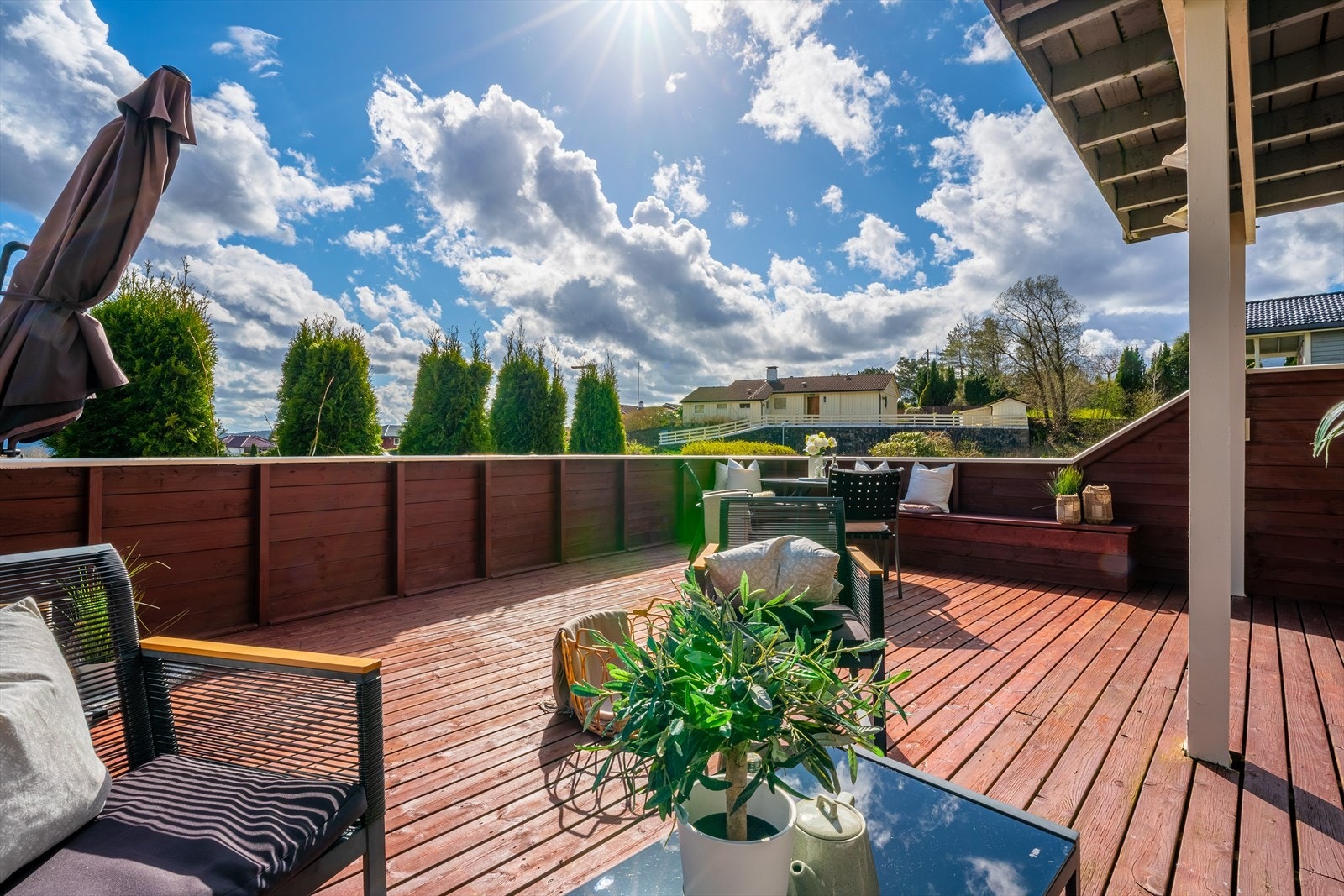 - Innholdsrik rekkehusleilighet i et attraktivt, sentralt og svært barnevennlig område - Galleribilde