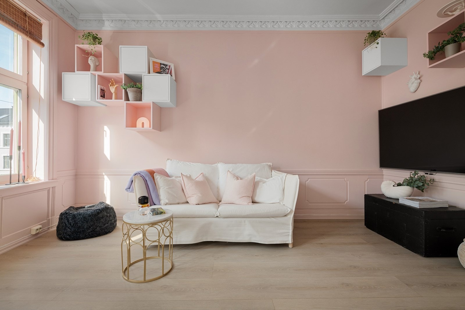 Til tross for bare å være 24 kvm er boligen svært arealeffektiv og har plass til det meste man ønsker seg. Galleribilde