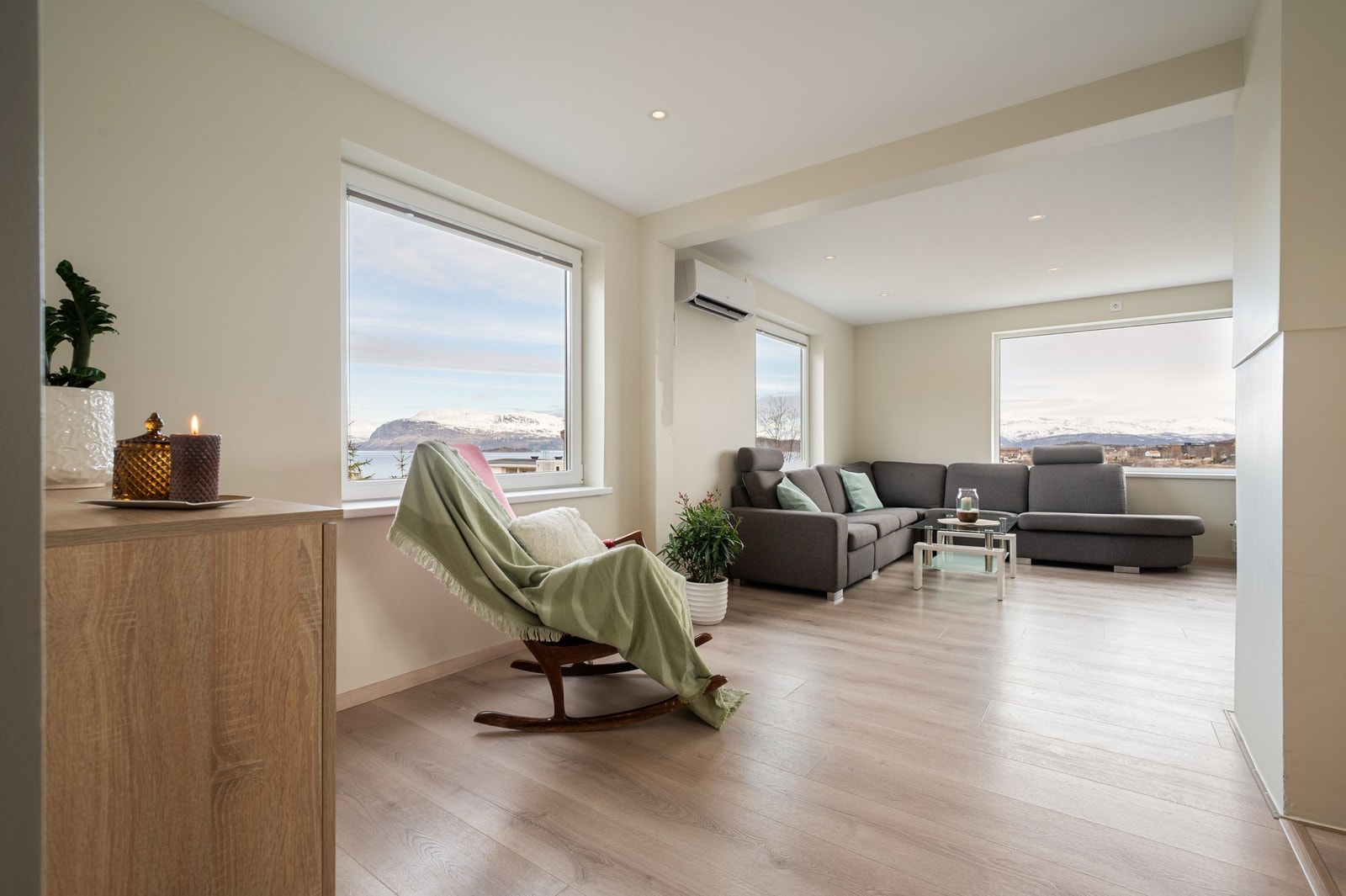 Stuens utforming gir deg mange møbleringsmuligheter Galleribilde