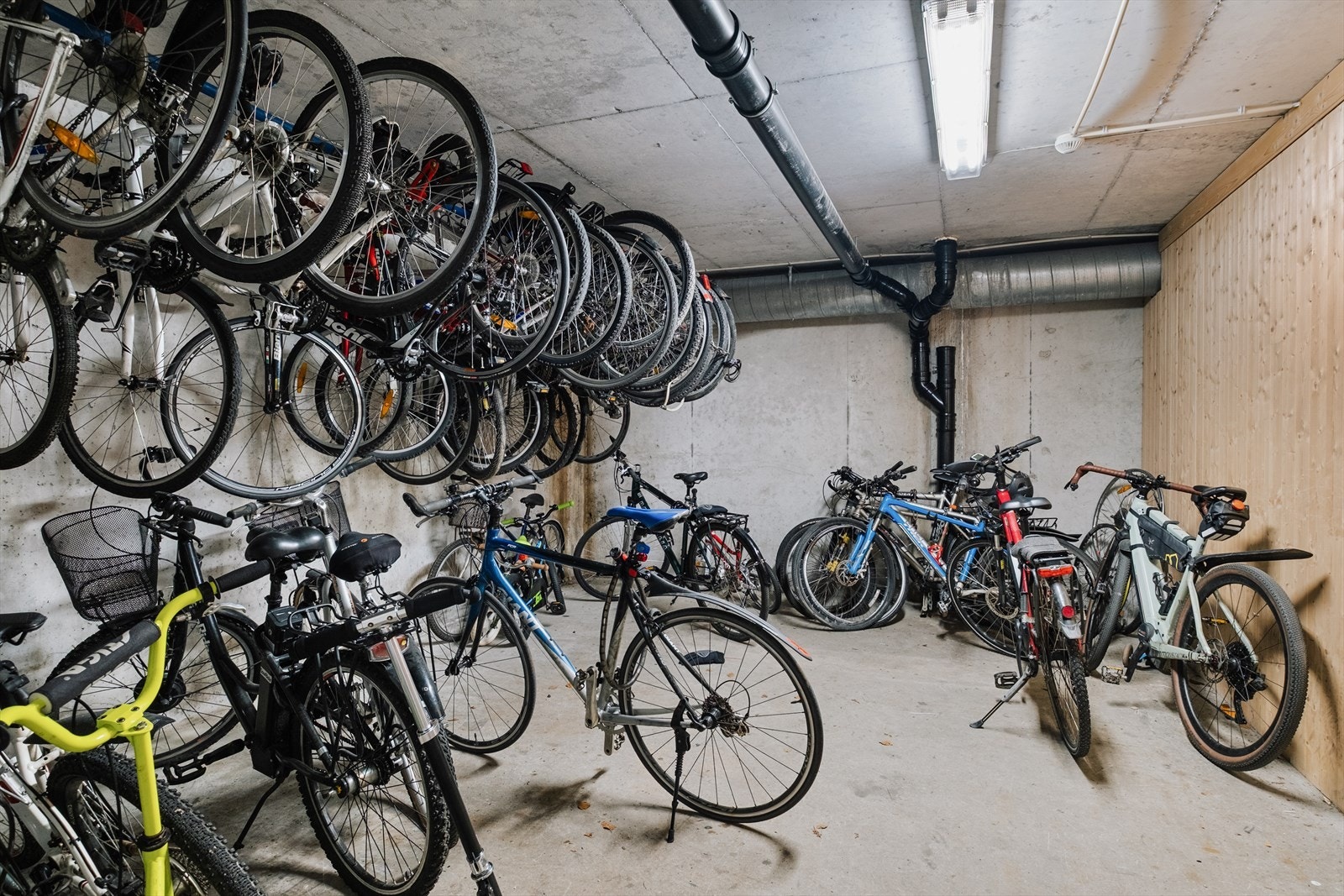 Borettslaget har også felles sykkelbod. Galleribilde